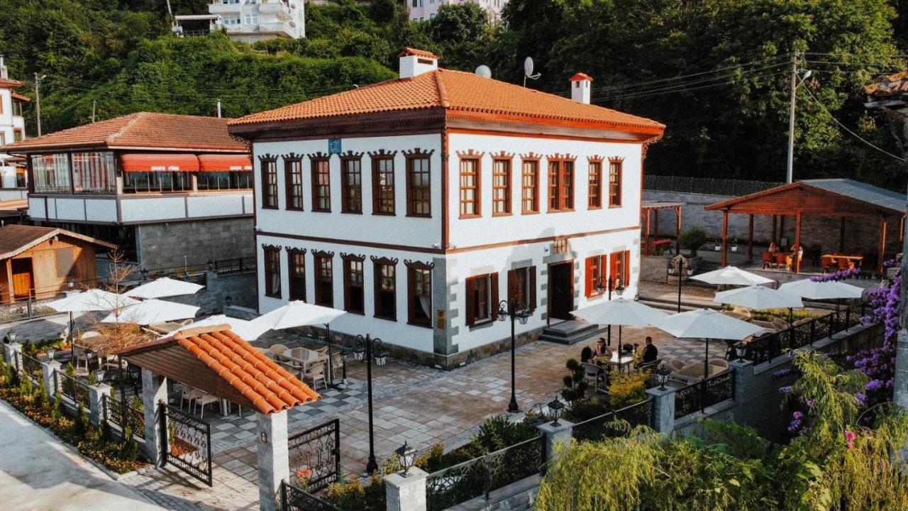 Oemer Cakiroglu Konagi Sürmene Esterno foto
